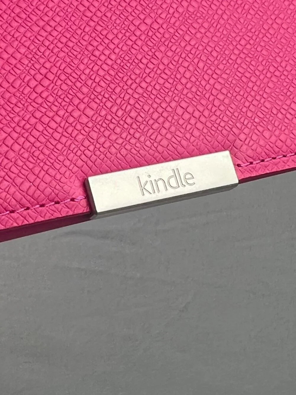 Amazon Kindle Paperwhite Hot Pink Leather Tablet Protective Case Like New